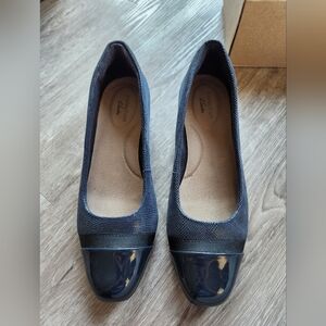 Clarks Women's Navy Comfort Ballet Flats